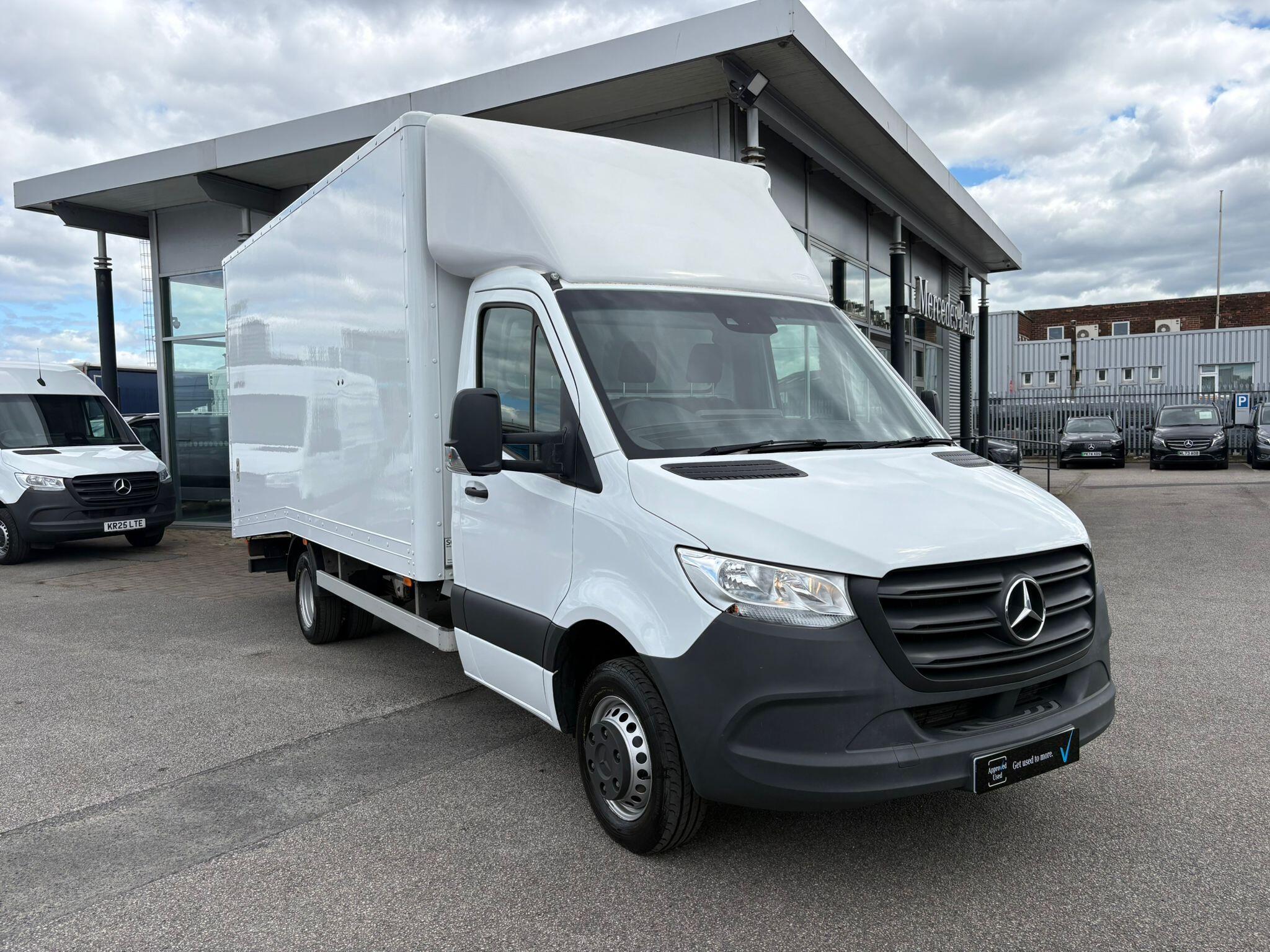 Mercedes-Benz Sprinter
